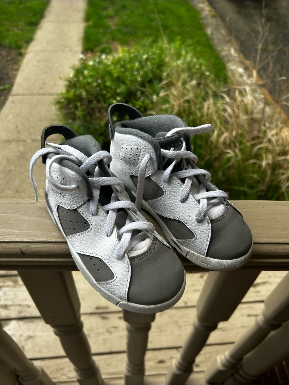 Jordan Kids Gray and White Sneaker